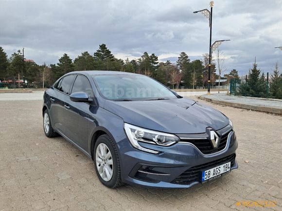 Sahibinden Renault Megane 1.3 TCe Touch 2025 Model