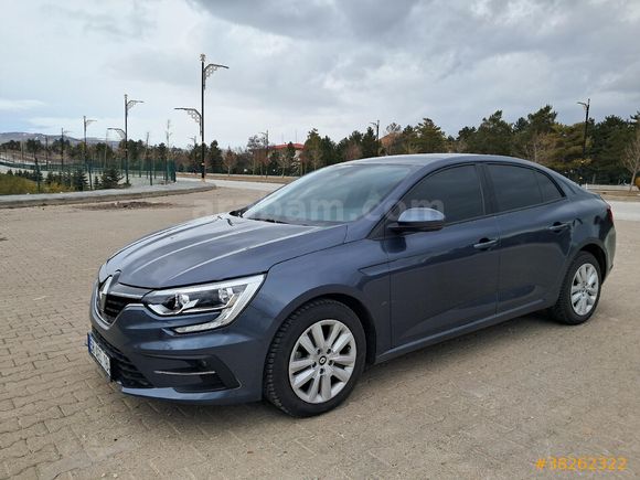 Sahibinden Renault Megane 1.3 TCe Touch 2025 Model