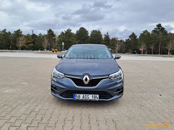 Sahibinden Renault Megane 1.3 TCe Touch 2025 Model