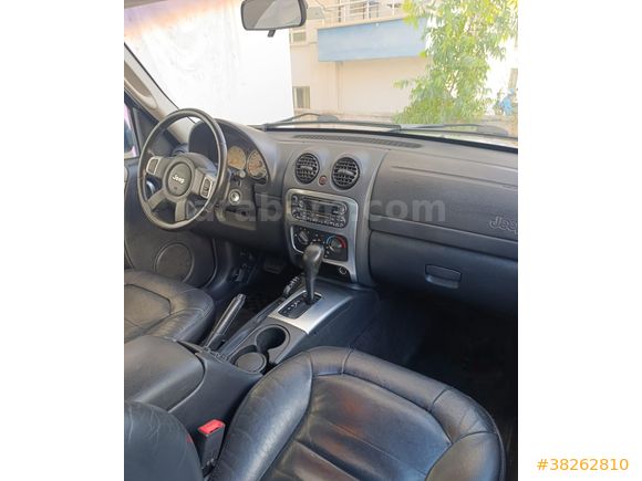 Sahibinden Jeep Cherokee 3.7 2004 Model İzmir