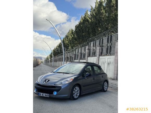 Sahibinden Peugeot 207 1.6 HDi Feline 2009 Model  276.000 km Gri