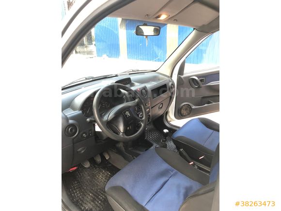 Sahibinden Peugeot Partner 1.9 D 2004 Model