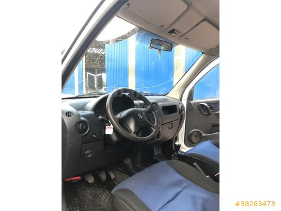 Sahibinden Peugeot Partner 1.9 D 2004 Model