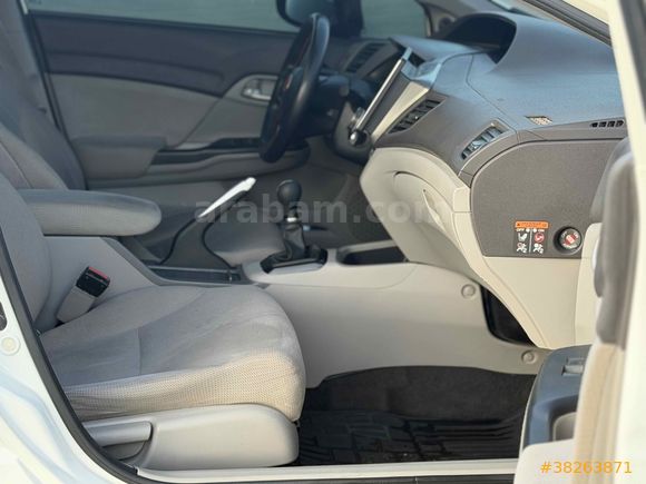 Sahibinden Honda Civic 1.6i VTEC ECO Elegance 2014 Model 