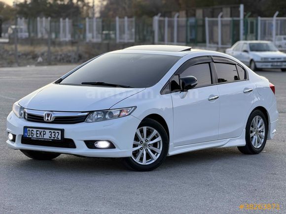 Sahibinden Honda Civic 1.6i VTEC ECO Elegance 2014 Model 