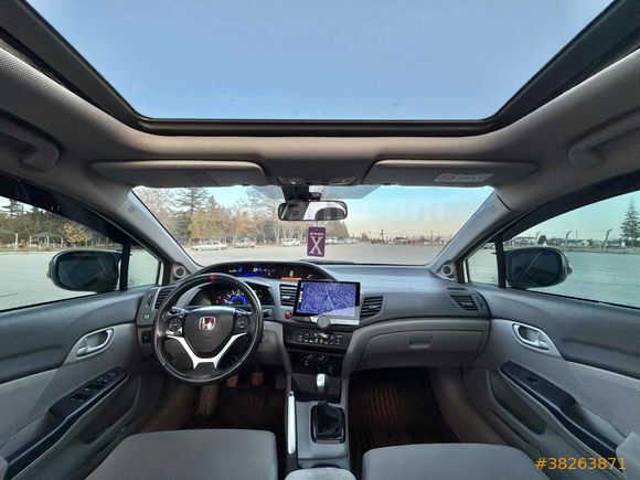 Sahibinden Honda Civic 1.6i VTEC ECO Elegance 2014 Model 