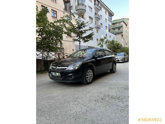 Sahibinden Opel Astra 1.3 CDTI Essentia 2011 Model Ankara 246.000 km Siyah