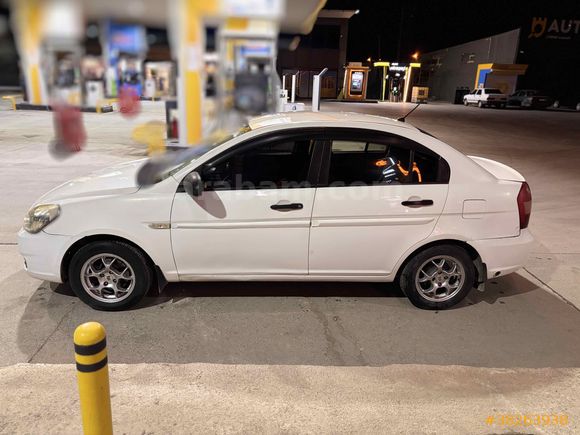  Hyundai Accent Era  