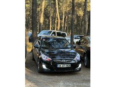 Sahibinden Hyundai Accent Blue 1.6 CRDI MOD 2014 Model  215.000 km Siyah
