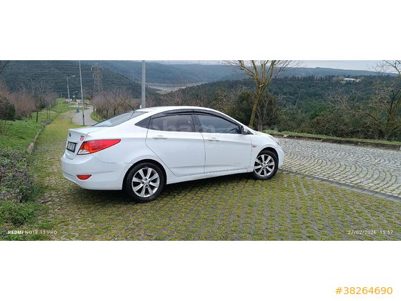 Hyundai Accent Blue 1.6 CRDI Mode Plus 2018 Model aile aracı