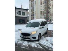 Sahibinden Ford Tourneo Courier 1.5 TDCi Delux 2020 Model