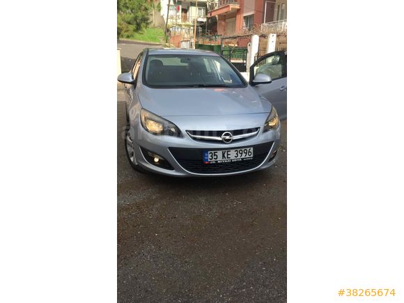 2016 DEĞİŞENSİZ TRAMERSİZ 128.000KM DE TEMİZ ARAÇ