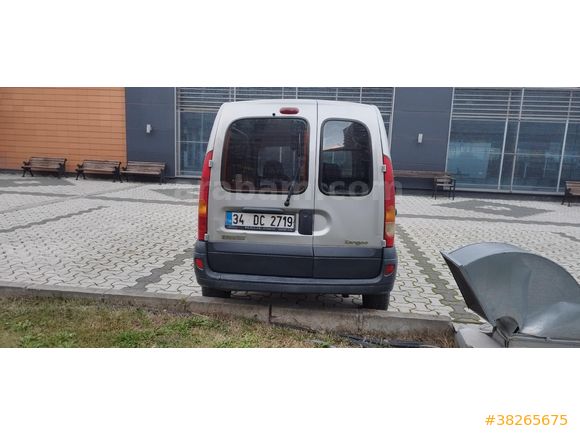 Sahibinden Renault Kangoo 1.5 dCi Expression 2006 Model  291.000 km Gri (Gümüş)