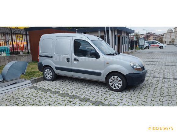 Sahibinden Renault Kangoo 1.5 dCi Expression 2006 Model  291.000 km Gri (Gümüş)