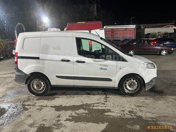 Sahibinden Ford Tourneo Courier 1.5 TDCi 2022 Model 