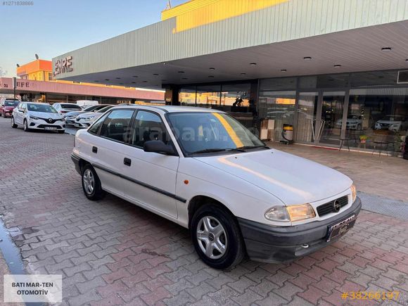 2001 model çok temiz lpg li astra sedan