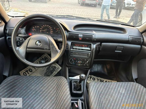 2001 model çok temiz lpg li astra sedan