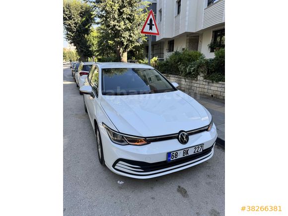 Sahibinden Volkswagen Golf 1.0 TSi Impression 2022 Model 82.000 km Beyaz