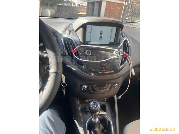 Sahibinden Ford Tourneo Courier 1.5 TDCi Titanium Plus 2021 Model 