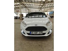Sahibinden Ford Fiesta 1.5 TDCi Titanium X 2015 Model  172000km Beyaz