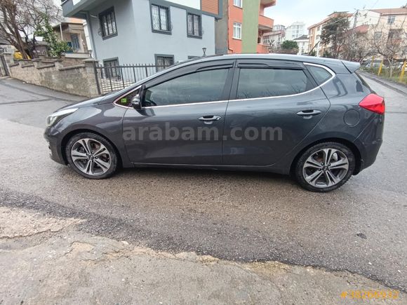 Sahibinden Kia Ceed 1.6 CRDi Concept Plus 2017 Model