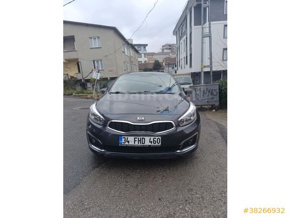 Sahibinden Kia Ceed 1.6 CRDi Concept Plus 2017 Model