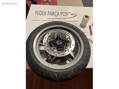Piaggio x9 250//500 ön jant disk lastik hepsi üzerinde