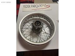 Bmw f650 gs orjinal arka jant ,tertemiz ve işlemsiz