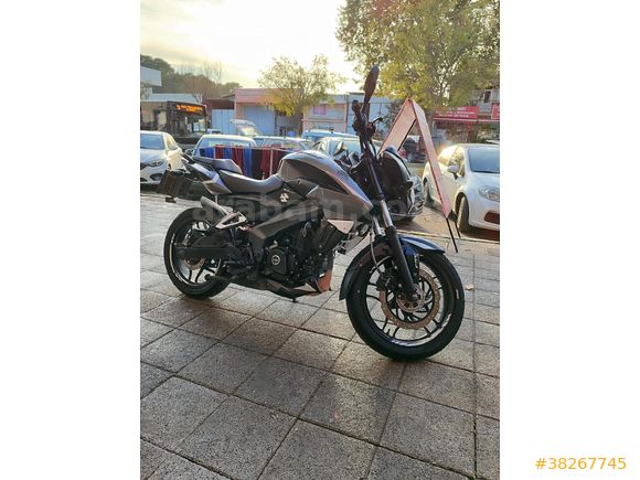 Sahibinden Bajaj Pulsar 200 NS ABS