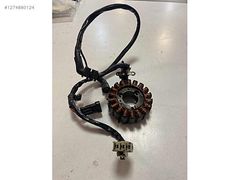Vespa // piaggio// peugeot //gilera manyetolu sargı