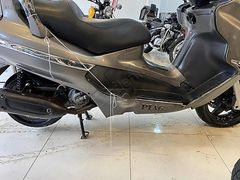 Piaggio x8 250i tüm granajları mevcuttur