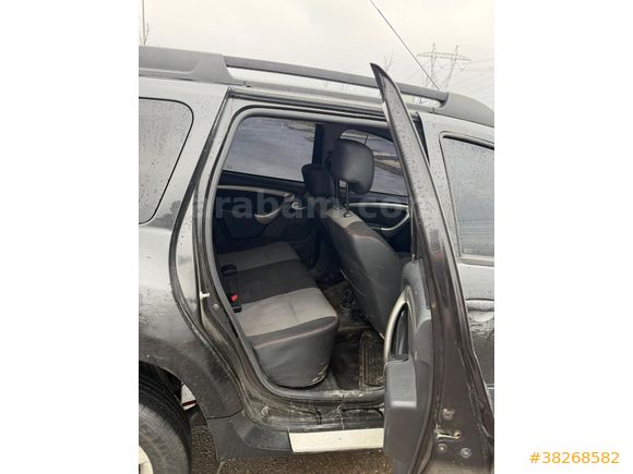 Sahibinden Dacia Duster 1.5 dCi Laureate 2013 Model  280.000 km Siyah