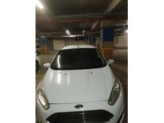 Sahibinden OTOMATİK Ford Fiesta 1.6 Titanium 2015 Model