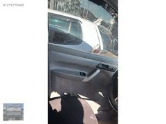 Caddy sol ön kapı döşemesi