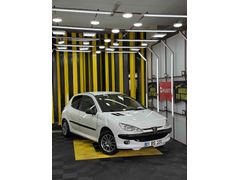 Sahibinden Peugeot 206 1.4 XR 2002 Model  297.000 km Beyaz