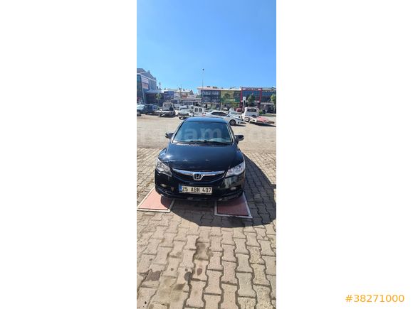 Sahibinden Honda Civic 1.6 Elegance 2011 Model  142.000 km Siyah