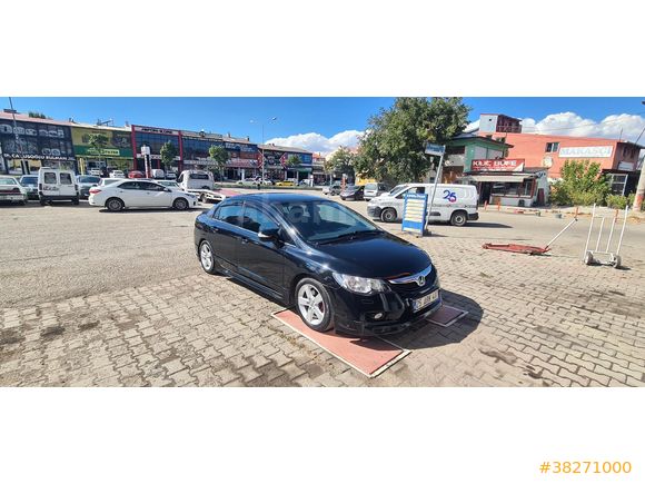 Sahibinden Honda Civic 1.6 Elegance 2011 Model  142.000 km Siyah