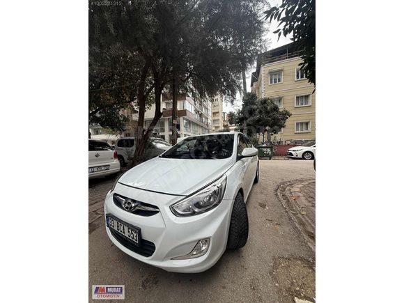 MURAT OTOMOTİV'DEN TEMİZ ACCENT BLUE
