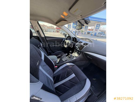 Sahibinden Mazda 3 1.6 Impressive 2012 Model  265.000 km Füme