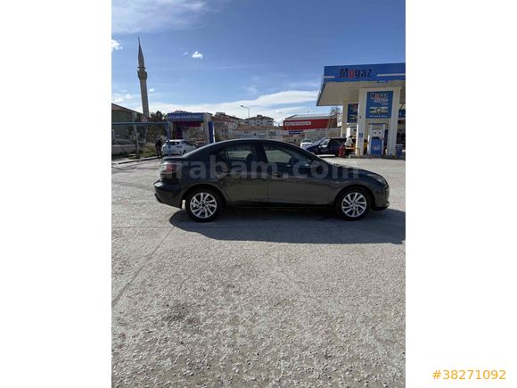 Sahibinden Mazda 3 1.6 Impressive 2012 Model  265.000 km Füme