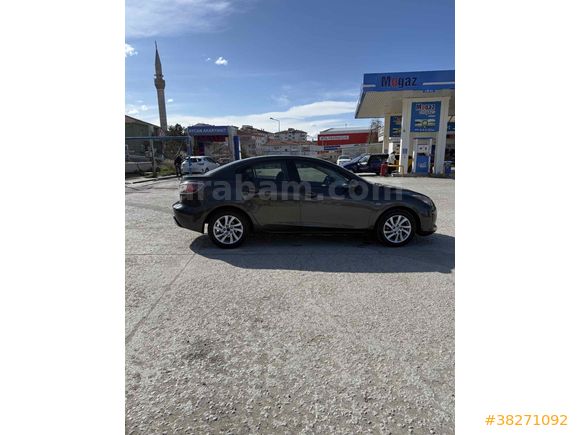 Sahibinden Mazda 3 1.6 Impressive 2012 Model  265.000 km Füme