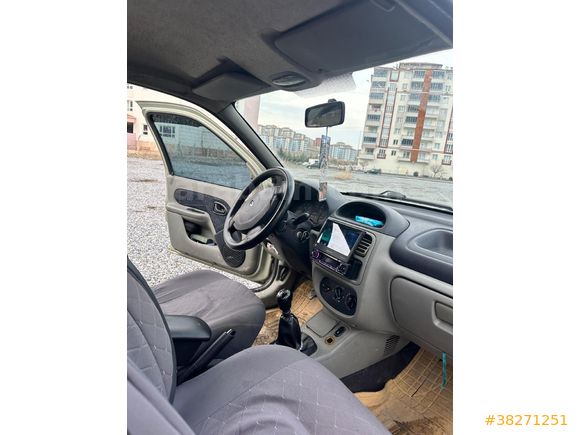 Sahibinden Renault Clio 1.4 2004 Model