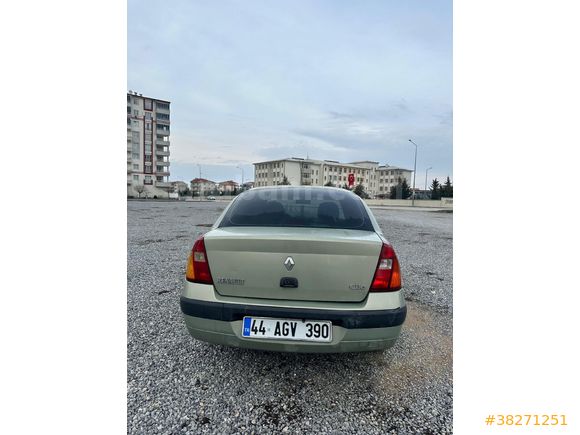 Sahibinden Renault Clio 1.4 2004 Model