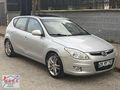2009 i30 1.6 CRDI Değişensiz Sunrooflu Otomatik Vites 5 Boyalı