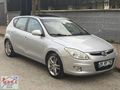 2009 i30 1.6 CRDI Değişensiz Sunrooflu Otomatik Vites 5 Boyalı