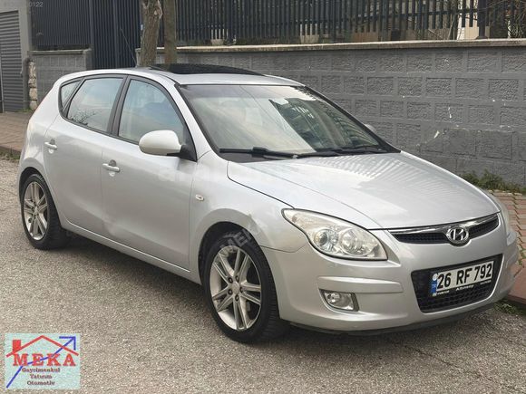 2009 i30 1.6 CRDI Değişensiz Sunrooflu Otomatik Vites 5 Boyalı