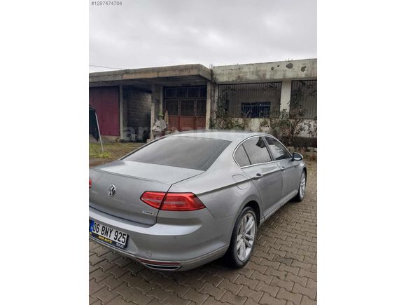 BÜTÜN BAKIMLARIMI YAPILMIŞ 161 BİN KM PASSAT