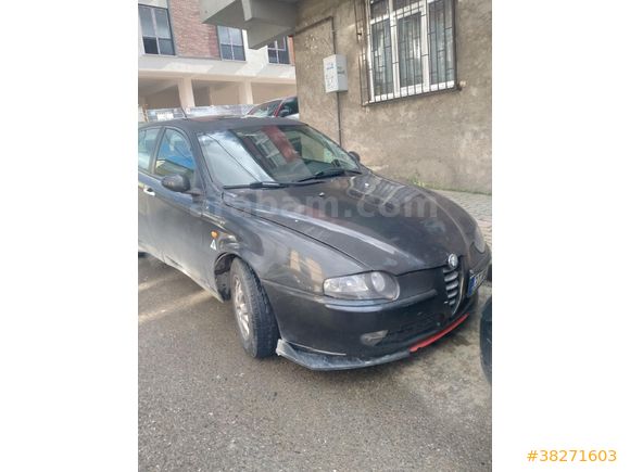 Sahibinden Alfa Romeo 147 1.6 TS Progression 2004 Model
