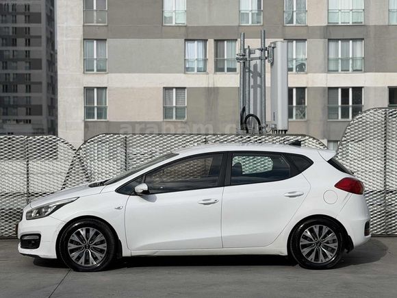 ALKOÇ MOTORS DAN DEĞİŞENSİZ KIA CEED COMFORT DCT