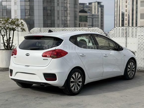 ALKOÇ MOTORS DAN DEĞİŞENSİZ KIA CEED COMFORT DCT